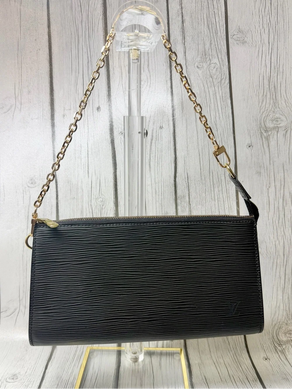 PRE LOVED Louis Vuitton Vintage Black Epi leather Pochette Accessories